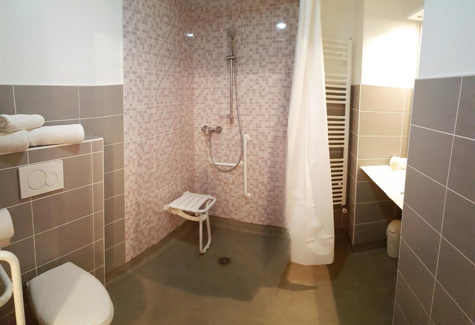 Hotel Restaurant Et Pension Soiree Etape Bel Air Balaruc-les-Bains Kültér fotó